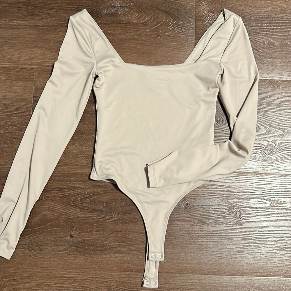 Nude long sleeve bodysuit Small Size